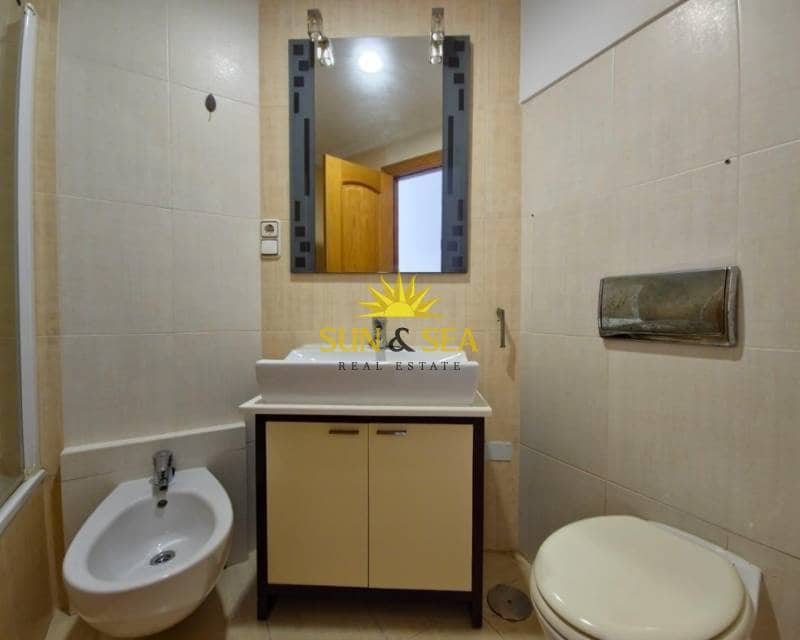 2 makuuhuone Huoneisto vuokrattavana paikassa Orihuela Costa mukana uima-altaan - 850 € (Ref: 8878217)