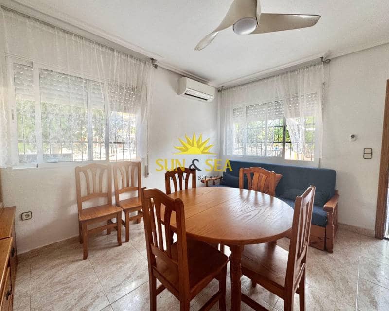 3 quarto Moradia para arrendar em Los Narejos - 850 € (Ref: 8886985)