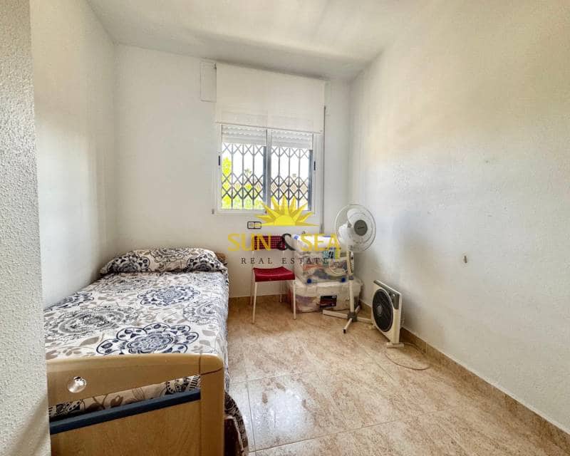 3 quarto Moradia para arrendar em Los Narejos - 850 € (Ref: 8886985)