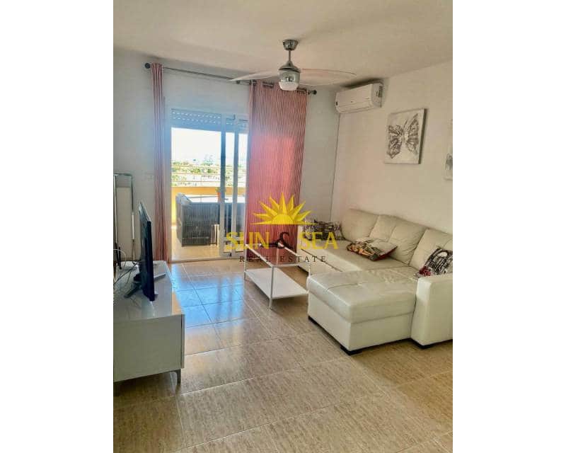 Apartamento de 2 habitaciones en Dehesa de Campoamor en alquiler con piscina garaje - 950 € (Ref: 8886986)