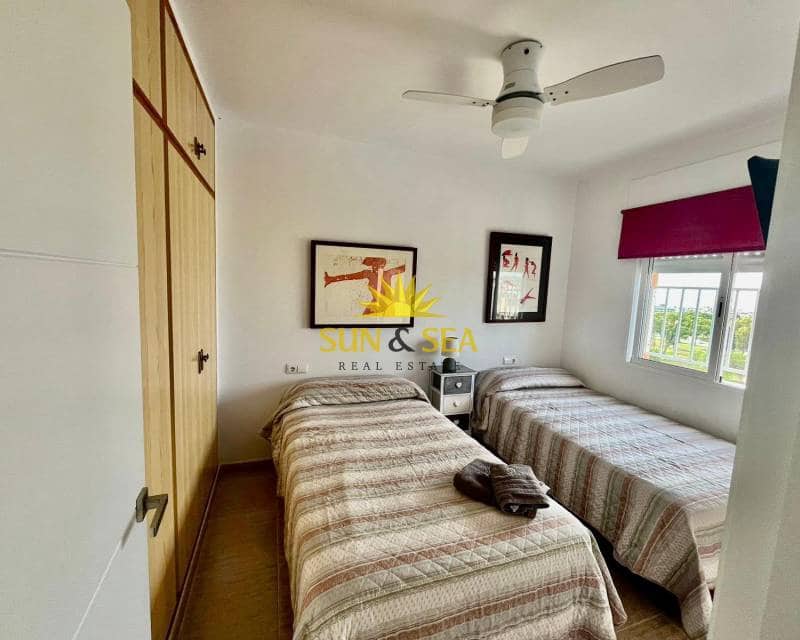 Apartamento de 2 habitaciones en Dehesa de Campoamor en alquiler con piscina garaje - 950 € (Ref: 8886986)