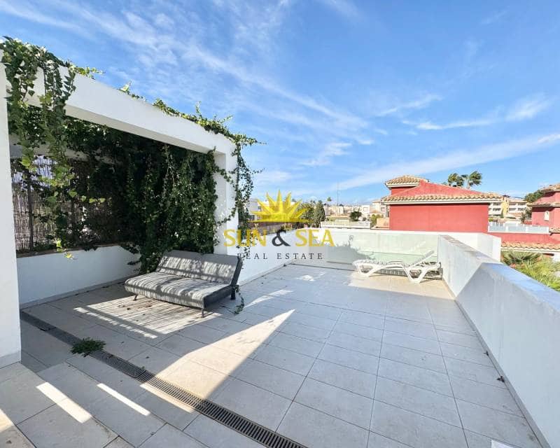 Chalet de 2 habitaciones en Los Dolses en alquiler con piscina garaje - 2.500 € (Ref: 8891426)