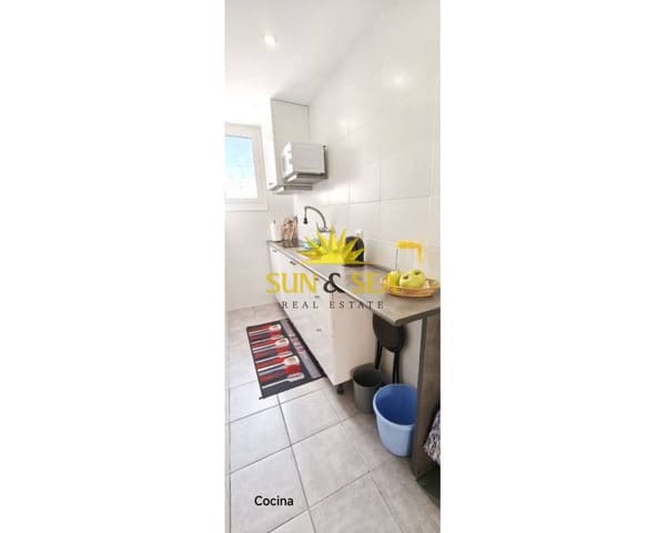 2 slaapkamer Appartement te huur in Playa Levante, Santa Pola - € 800 (Ref: 8893669)