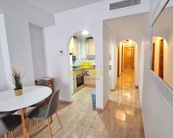 2 makuuhuone Huoneisto vuokrattavana paikassa Centro, Torrevieja - 800 € (Ref: 8893670)