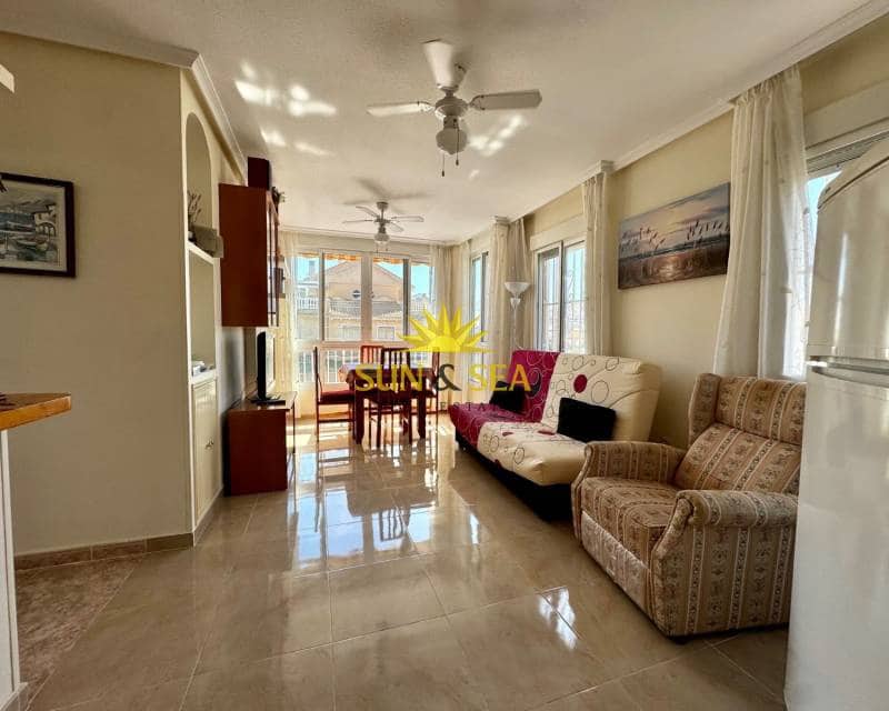 2 camera da letto Attico in vendita in Torrevieja con garage - 130.000 € (Rif: 8895396)