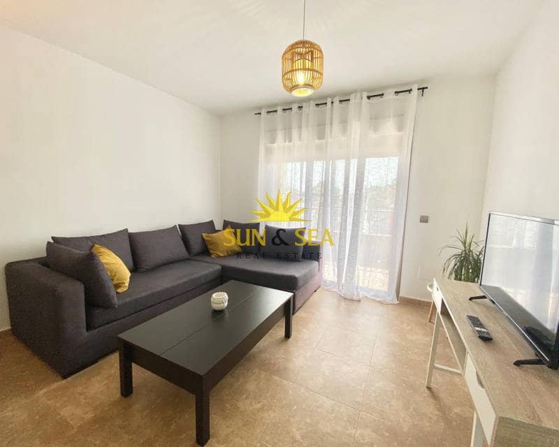 3 sovrum Lägenhet att hyra i Torrevieja med pool garage - 1 300 € (Ref: 8898136)