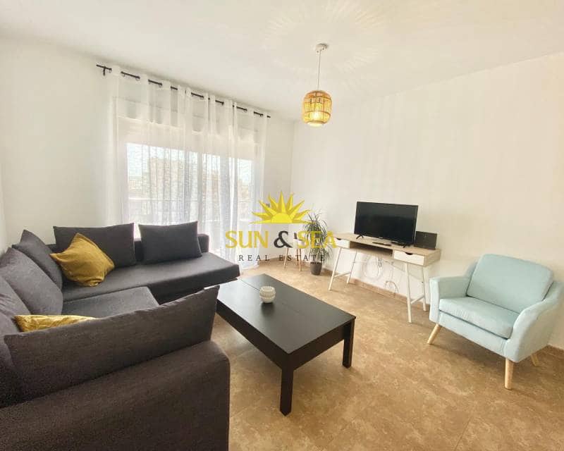 3 sovrum Lägenhet att hyra i Torrevieja med pool garage - 1 300 € (Ref: 8898136)