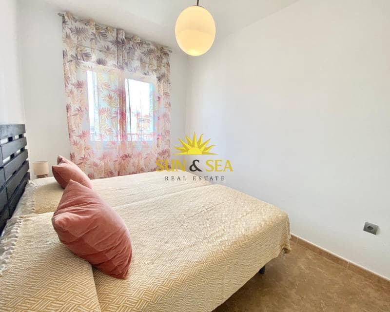 3 sovrum Lägenhet att hyra i Torrevieja med pool garage - 1 300 € (Ref: 8898136)