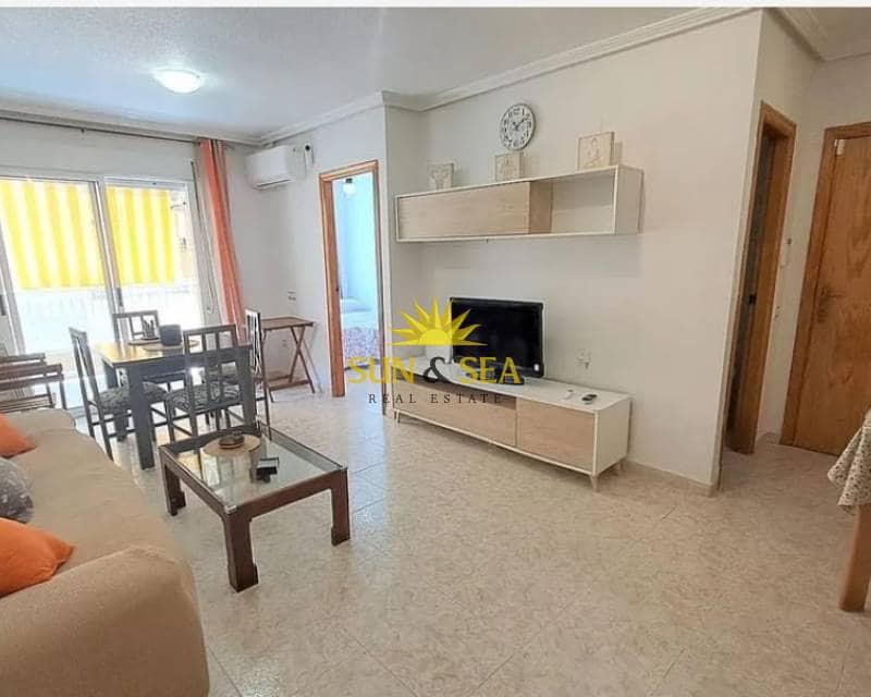 2 sovrum Lägenhet att hyra i La Mata - 1 350 € (Ref: 8898137)