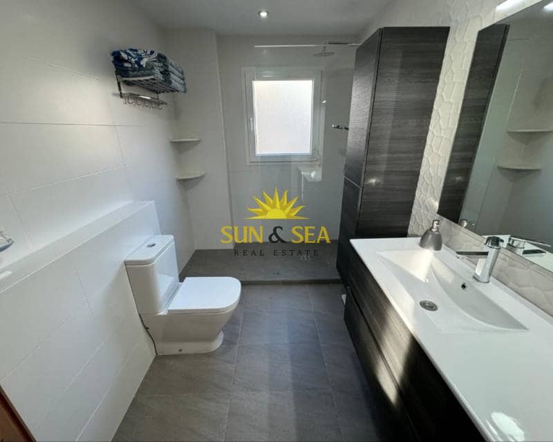 3 bedroom Apartment for sale in Alicante / Alacant city with garage - € 1,195,000 (Ref: 8906945)