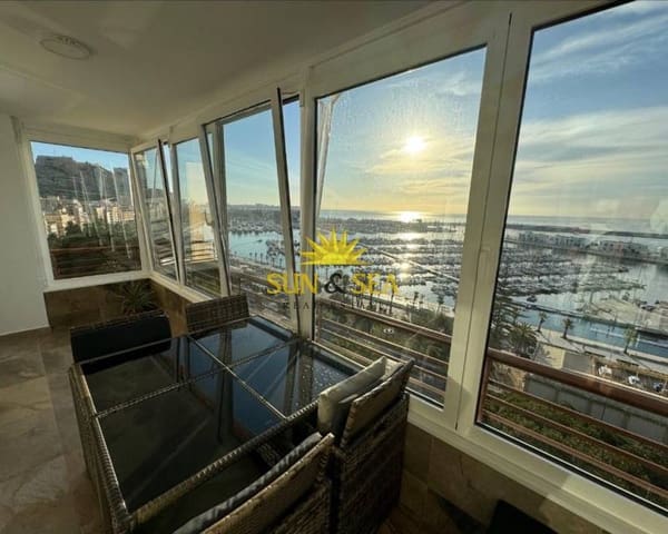 3 soveværelse Lejlighed til salg i Ensanche - Diputacion, Alicante by med garage - € 1.195.000 (Ref: 8906945)