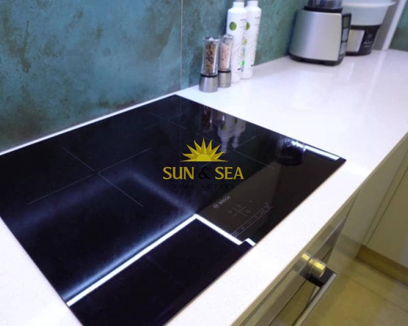 Appartement de 4 chambres à louer à La Villajoyosa / Vila Joiosa avec piscine garage - 2 600 € (Ref: 8906946)