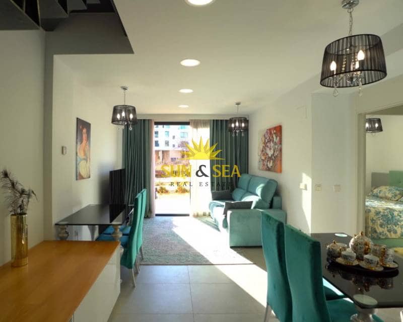 Appartement de 4 chambres à louer à La Villajoyosa / Vila Joiosa avec piscine garage - 2 600 € (Ref: 8906946)