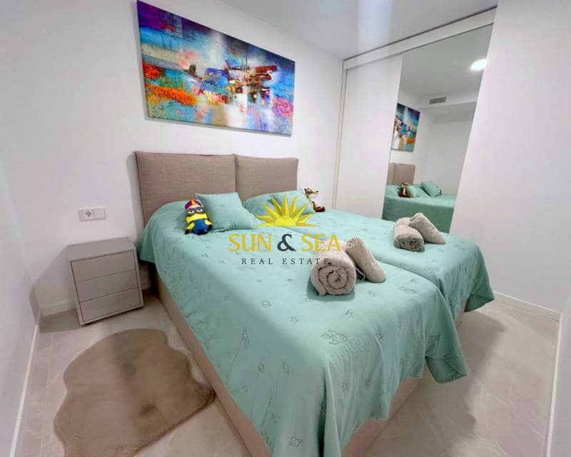 2 soveværelse Lejlighed til leje i Finestrat med swimmingpool - € 2.000 (Ref: 8906950)