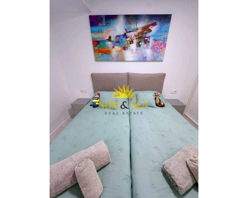 2 soveværelse Lejlighed til leje i Finestrat med swimmingpool - € 2.000 (Ref: 8906950)