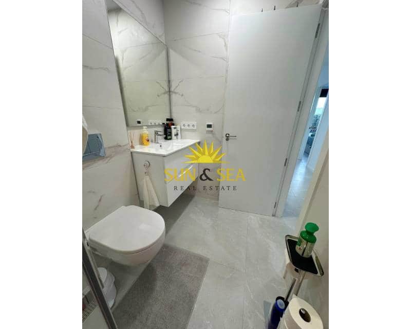 2 soveværelse Lejlighed til leje i Finestrat med swimmingpool - € 2.000 (Ref: 8906950)