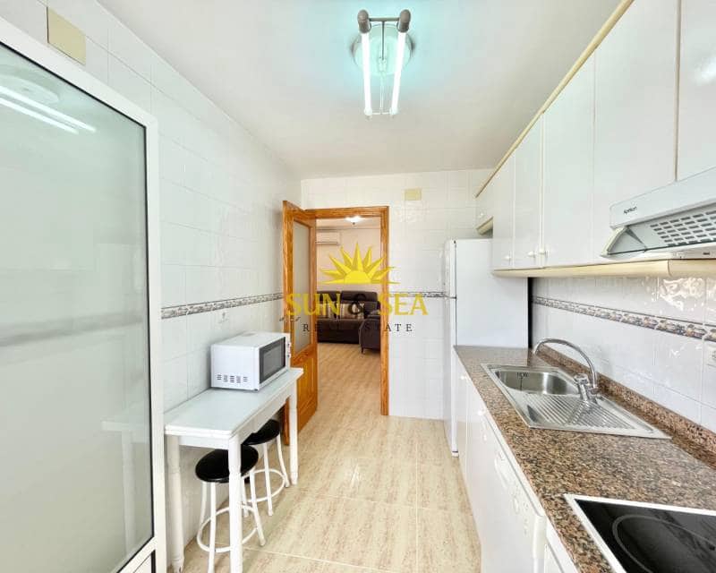 2 soverom Leilighet til salgs i Dehesa de Campoamor med svømmebasseng garasje - € 650 (Ref: 8911441)