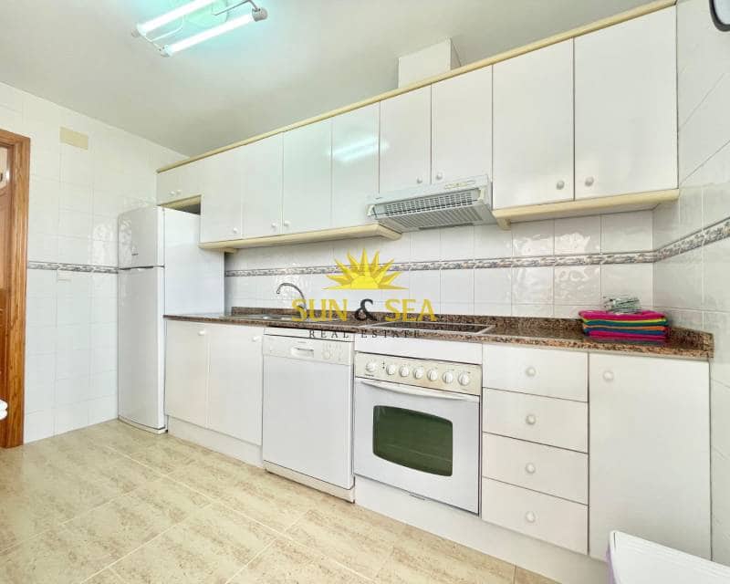 2 soverom Leilighet til salgs i Dehesa de Campoamor med svømmebasseng garasje - € 650 (Ref: 8911441)