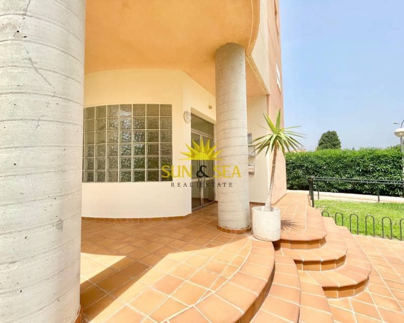 2 soverom Leilighet til salgs i Dehesa de Campoamor med svømmebasseng garasje - € 650 (Ref: 8911441)