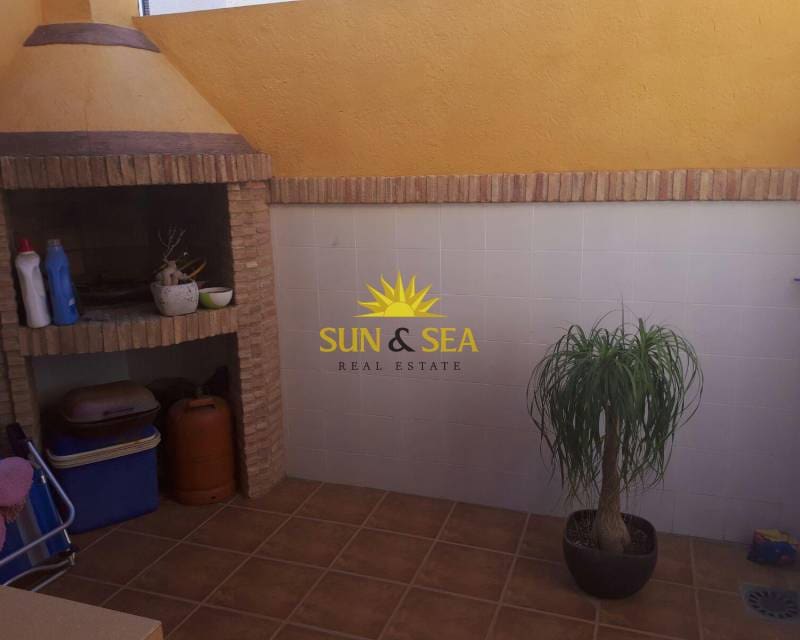 3 soverom Hus til salgs i Torrevieja - € 190 000 (Ref: 8911443)