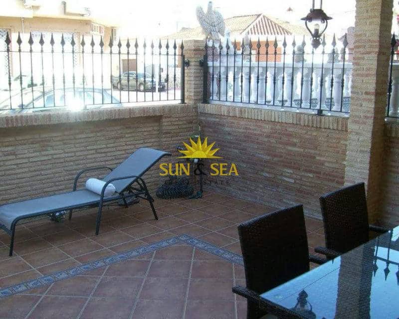 3 soverom Hus til salgs i Torrevieja - € 190 000 (Ref: 8911443)