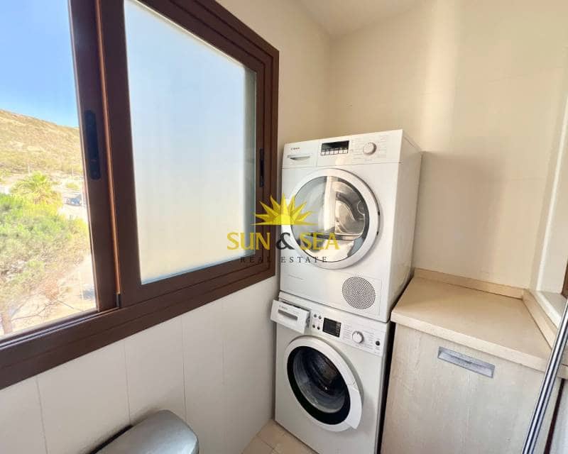 3 slaapkamer Appartement te huur in Guardamar del Segura met zwembad garage - € 2.100 (Ref: 8912475)