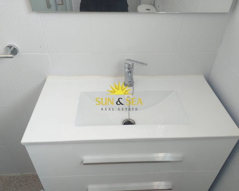 3 bedroom Apartment for rent in Santa Pola - € 850 (Ref: 8917468)