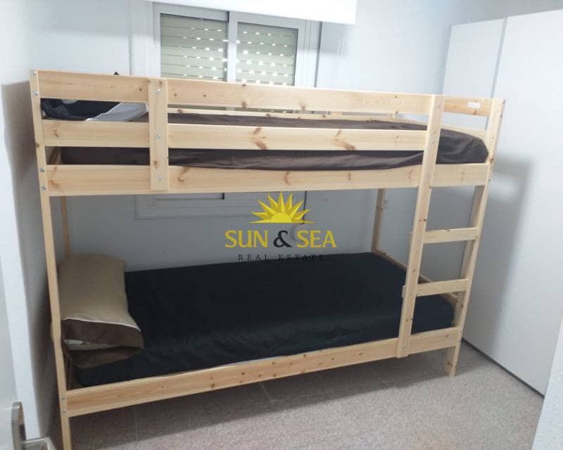 3 bedroom Apartment for rent in Santa Pola - € 850 (Ref: 8917468)