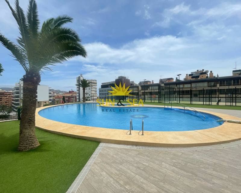 3 bedroom Apartment for holiday rental in Benidorm with pool garage - € 1,900 (Ref: 8920012)