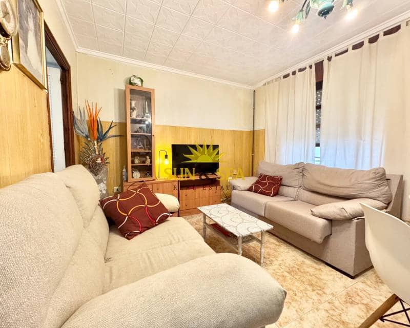 4 soveværelse Villa til salg i Torrevieja - € 150.000 (Ref: 8922562)