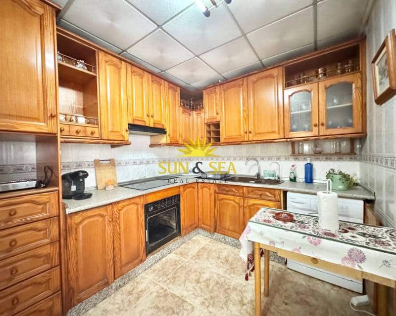 4 soveværelse Villa til salg i Torrevieja - € 150.000 (Ref: 8922562)