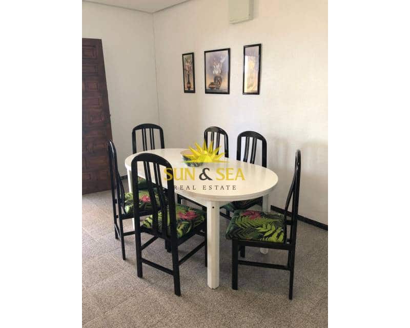 3 makuuhuone Huoneisto myytävänä paikassa Santa Pola mukana uima-altaan - 255 000 € (Ref: 8924780)