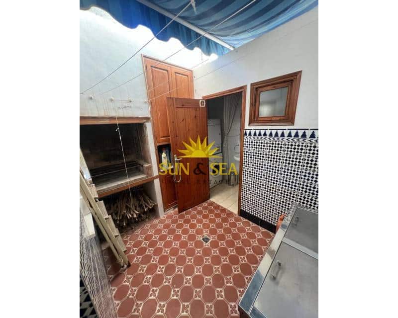 5 sovrum Lägenhet till salu i Santa Pola - 300 000 € (Ref: 8924781)