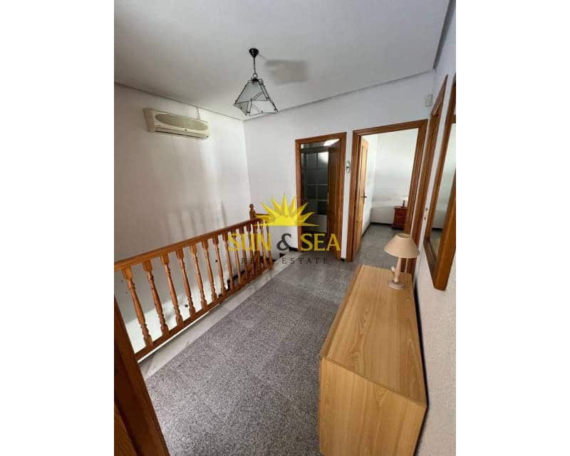 5 sovrum Lägenhet till salu i Santa Pola - 300 000 € (Ref: 8924781)