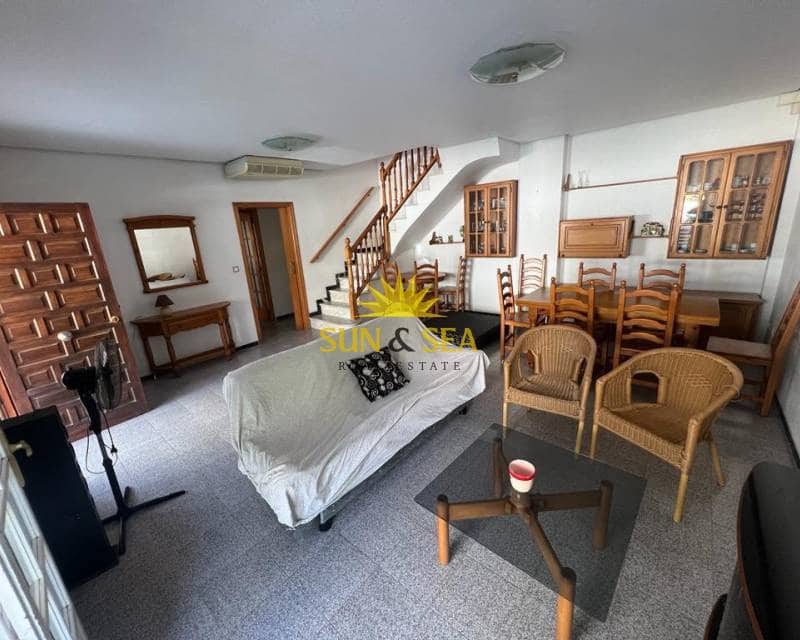 5 sovrum Lägenhet till salu i Santa Pola - 300 000 € (Ref: 8924781)