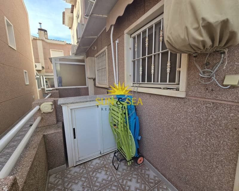 2 soveværelse Byhus til leje i Santa Pola med swimmingpool - € 1.000 (Ref: 8925346)