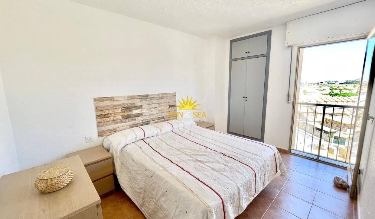 2 bedroom Apartment for holiday rental in Playa Honda with pool - € 650 (Ref: 8925347)