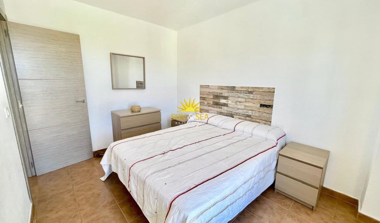 2 bedroom Apartment for holiday rental in Playa Honda with pool - € 650 (Ref: 8925347)