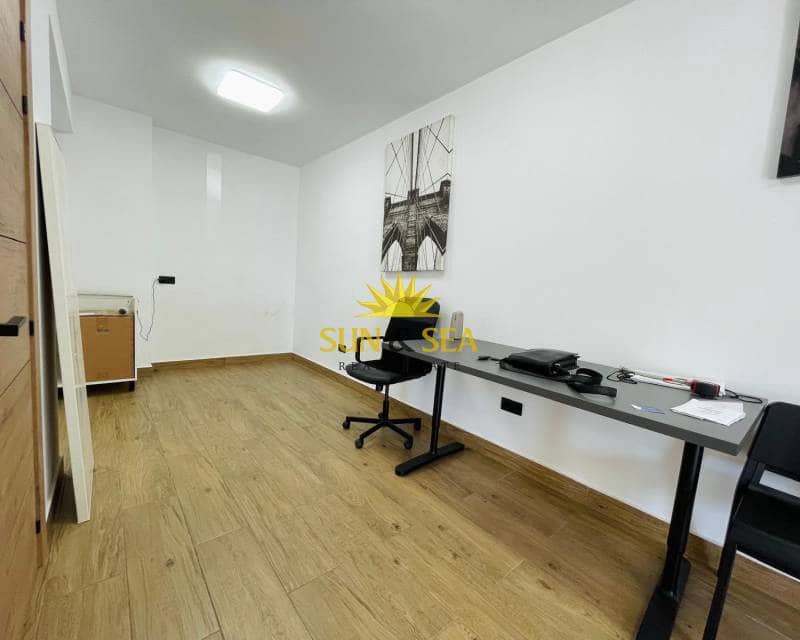 1 camera da letto Commerciale in vendita in Guardamar del Segura - 106.100 € (Rif: 8928173)