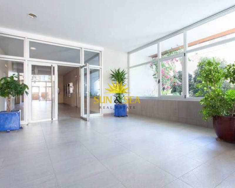 2 quarto Apartamento para arrendar em Benidorm com piscina garagem - 1 300 € (Ref: 8930645)