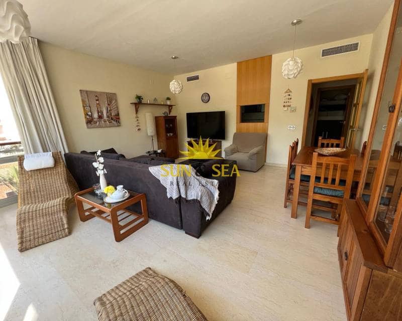 2 quarto Apartamento para arrendar em Benidorm com piscina garagem - 1 300 € (Ref: 8930645)