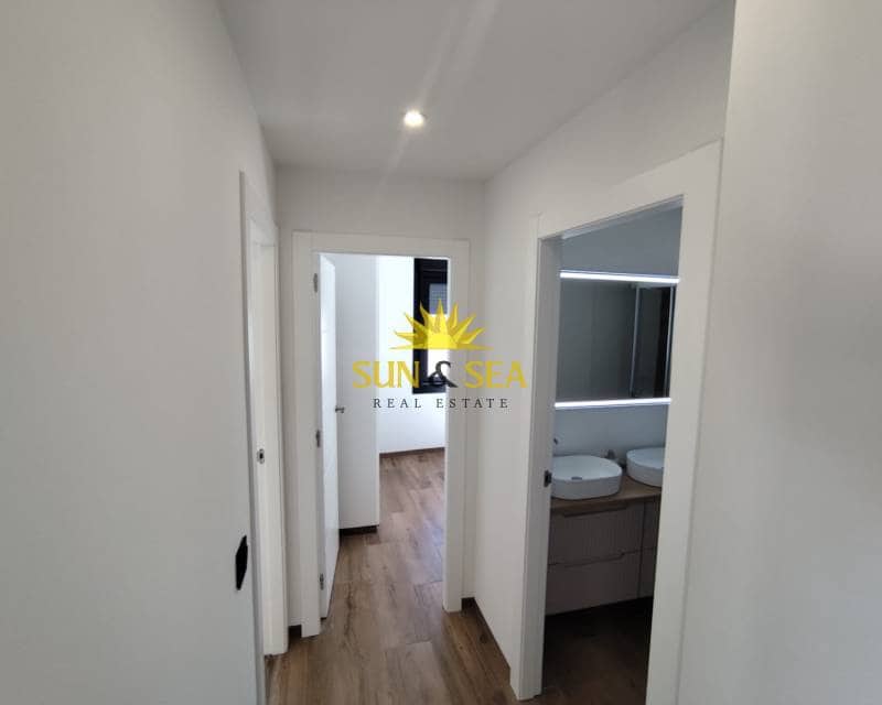 3 Zimmer Villa zu verkaufen in Los Balcones mit Pool Garage - 550.000 € (Ref: 8930650)