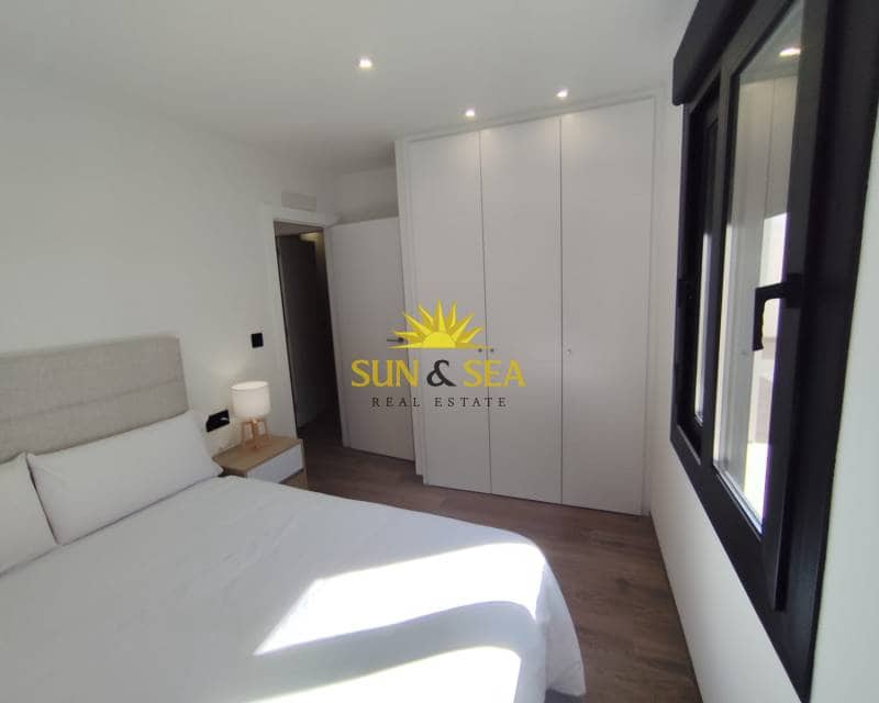 3 Zimmer Villa zu verkaufen in Los Balcones mit Pool Garage - 550.000 € (Ref: 8930650)