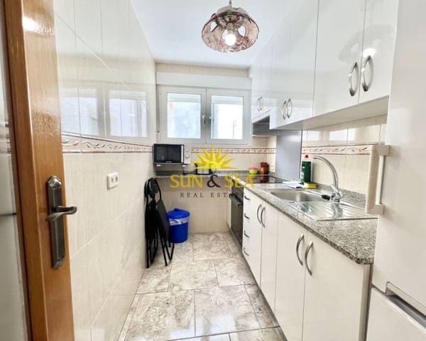 3 sovrum Lägenhet att hyra i La Manga del Mar Menor - 750 € (Ref: 8931507)