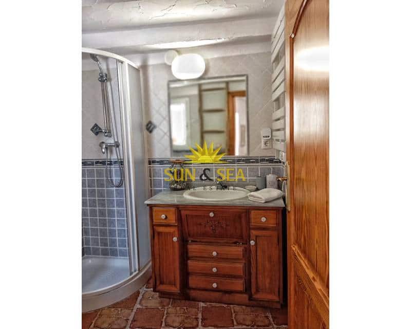 5 bedroom Villa for rent in Teulada with pool garage - € 2,700 (Ref: 8931687)