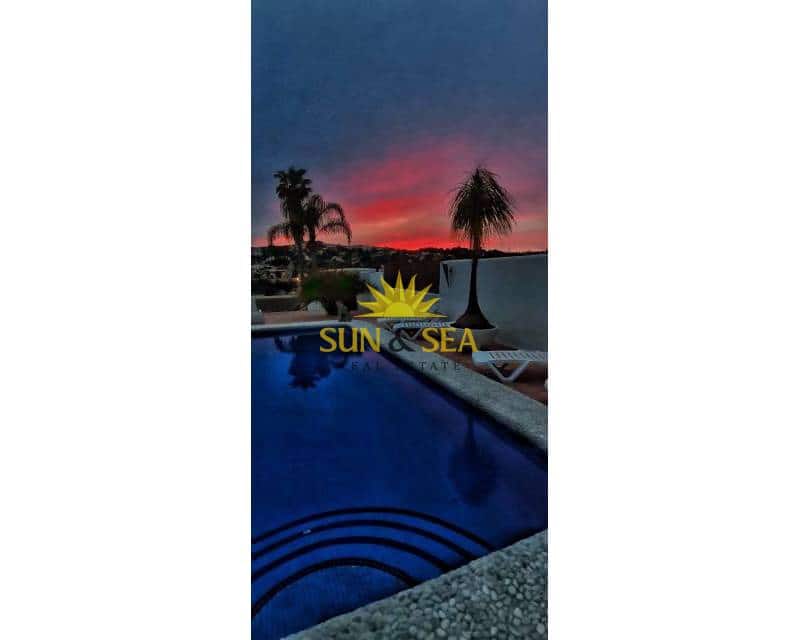 5 bedroom Villa for rent in Teulada with pool garage - € 2,700 (Ref: 8931687)