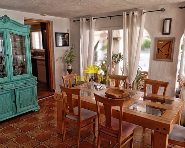 5 quarto Moradia para arrendar em Teulada Pueblo, Teulada-Moraira com piscina garagem - 2 700 € (Ref: 8931687)