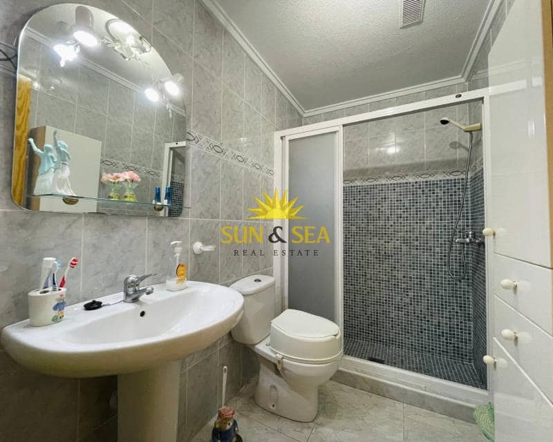 2 camera da letto Appartamento da affitare come casa vacanza in Torrevieja - 1.000 € (Rif: 8932796)