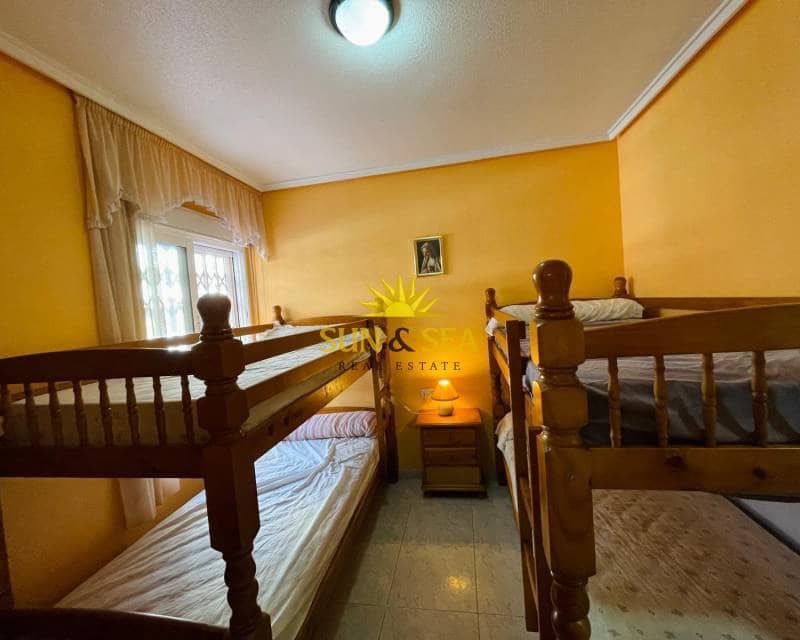 2 camera da letto Appartamento da affitare come casa vacanza in Torrevieja - 1.000 € (Rif: 8932796)