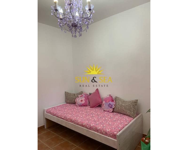 2 makuuhuone Huoneisto vuokrattavana paikassa Puerto de Mazarron mukana 
autotalli - 700 € (Ref: 8932800)